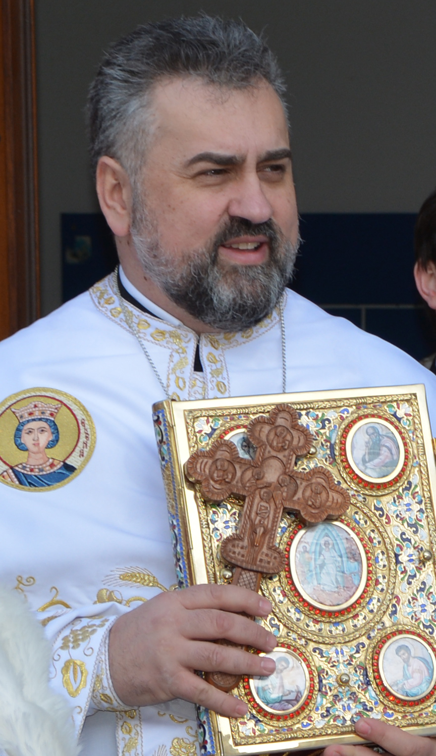 Părintele Vasile Florin Reuţ