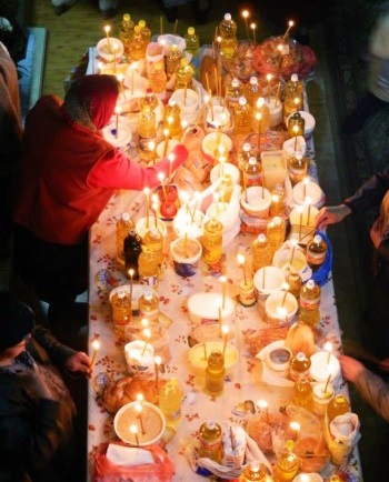 Sfântul Maslu - Biserica Ortodoxă Română Straubing Sfântul Maslu - Biserica Ortodoxă Română Straubing