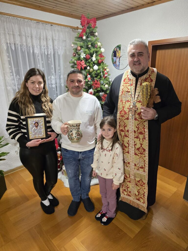 în Vizită Pastorală cu Boboteaza la casele credincioșilor