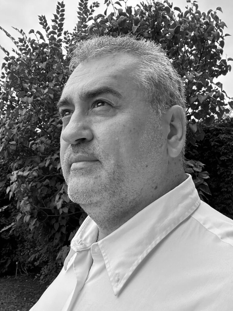 Părintele Vasile Florin Reuţ - Biserica Ortodoxă Straubing - Bogen