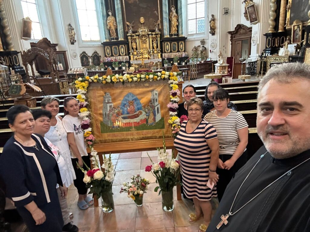 Credincioase ale Comunităţii noastre